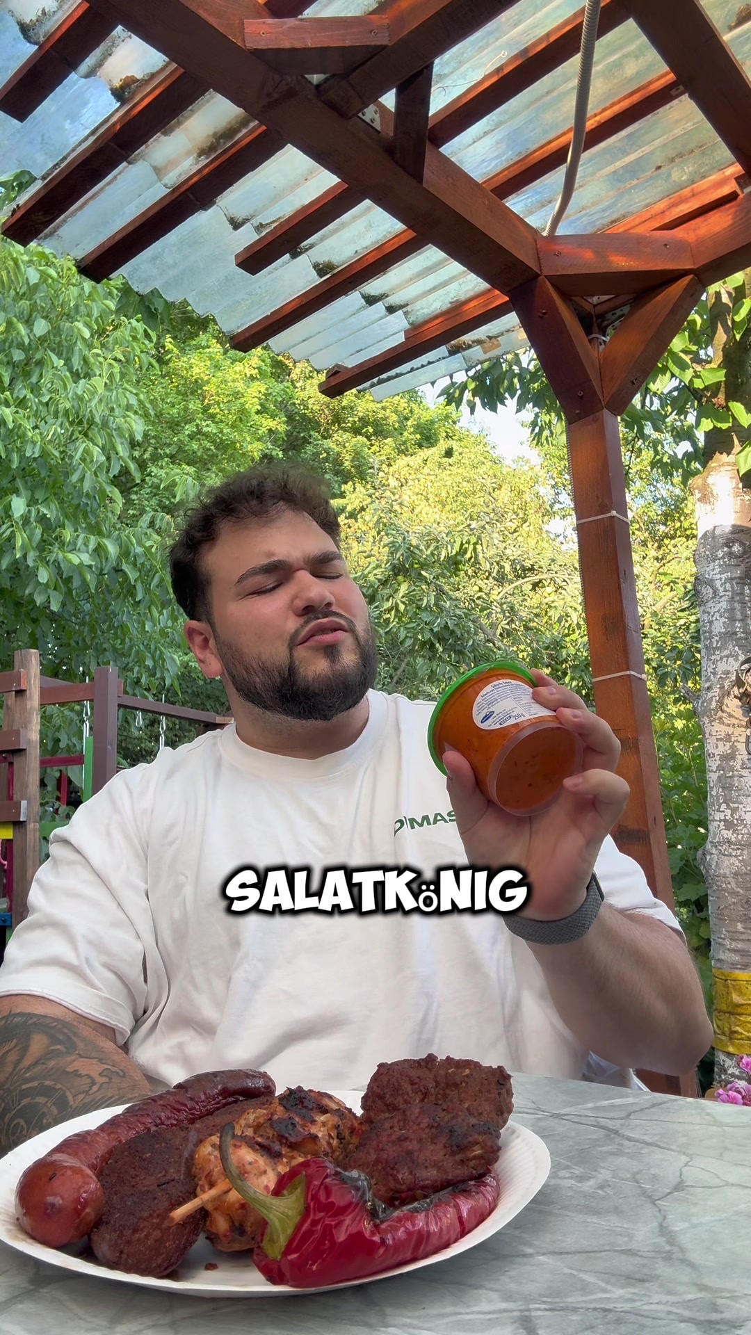 TikTok-Beitrag von @diese2__ für SalatKönig